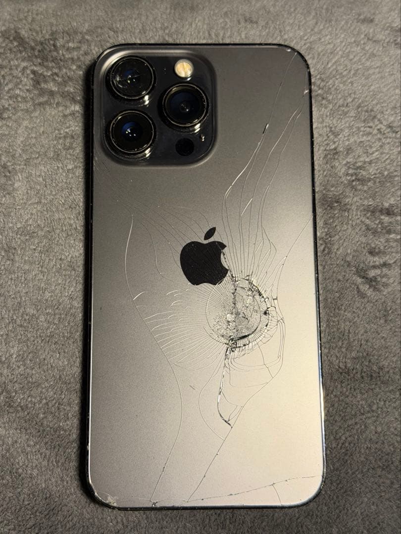 iPhone13pro 256GB SIMフリー