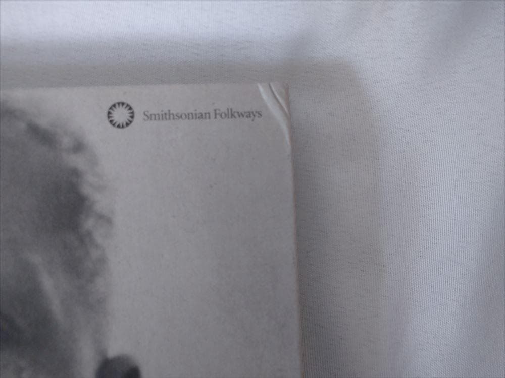 LEAD BELLY レッド・ベリー コレクション(5CD+豪華本)