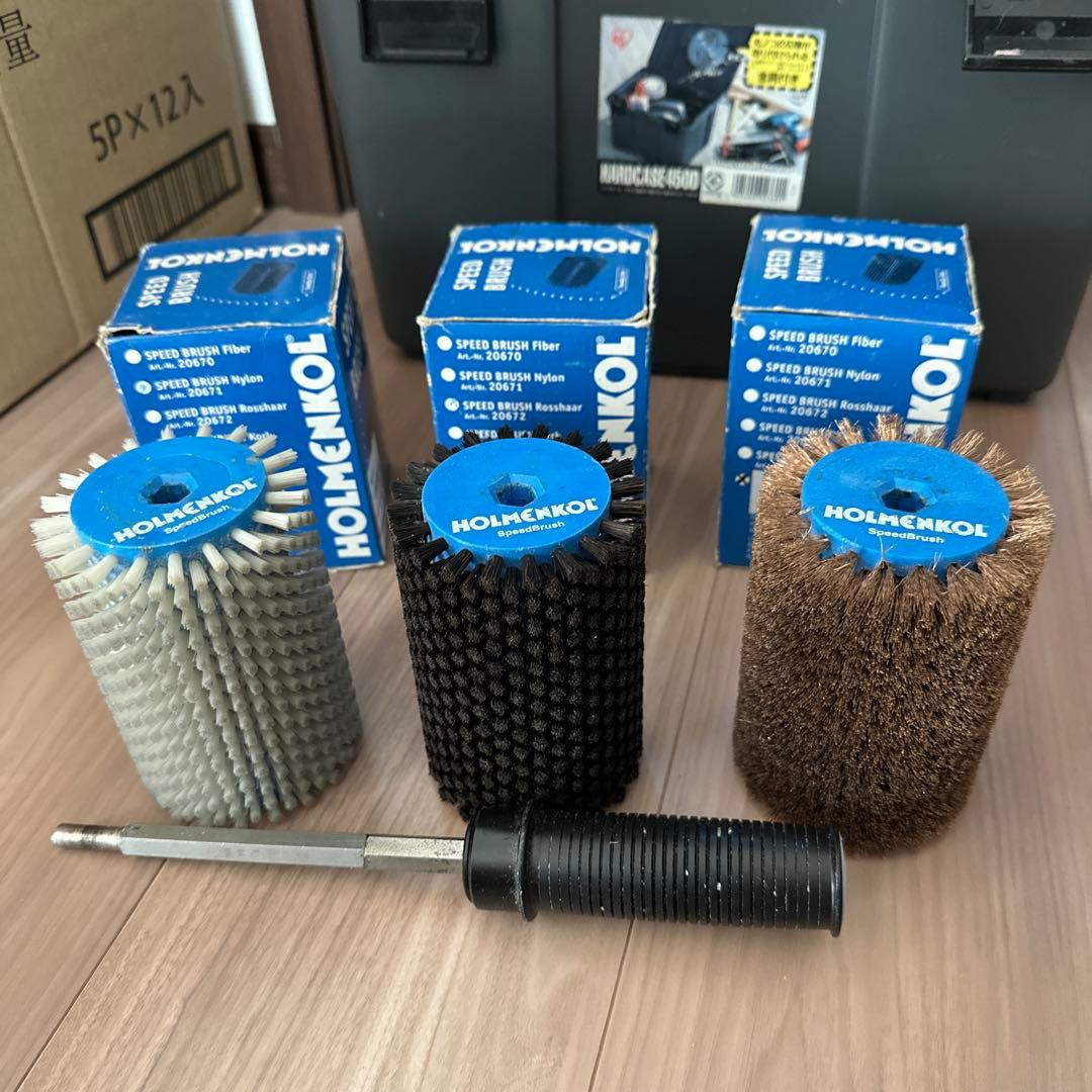 HOLMENKOL スキー用ブラシセット