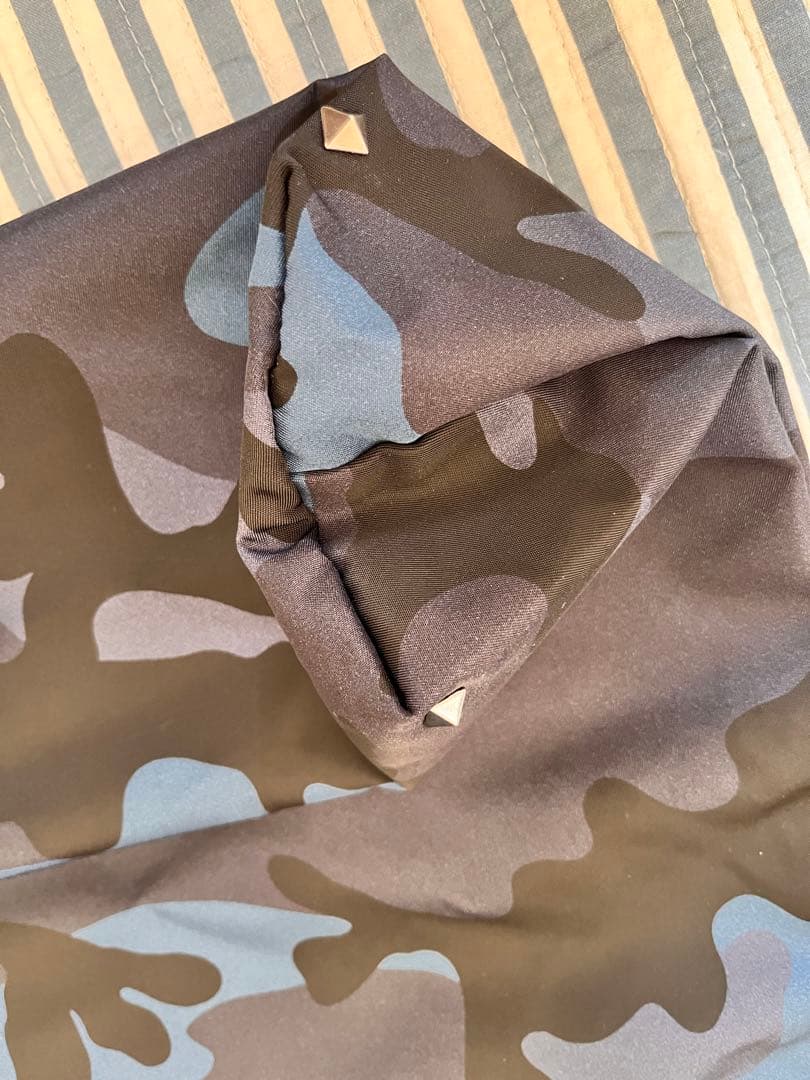 VALENTINO迷彩柄トートバッグ