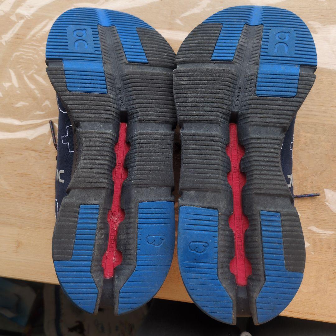 オン×アトモス／On Cloudnova atmos レディース 25cm