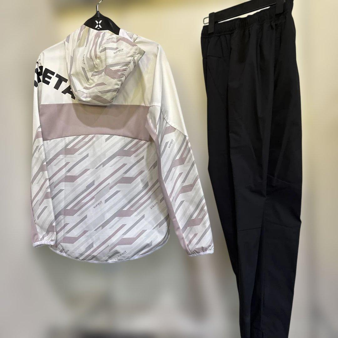 アスレタジュニアトレーニングウェア新品