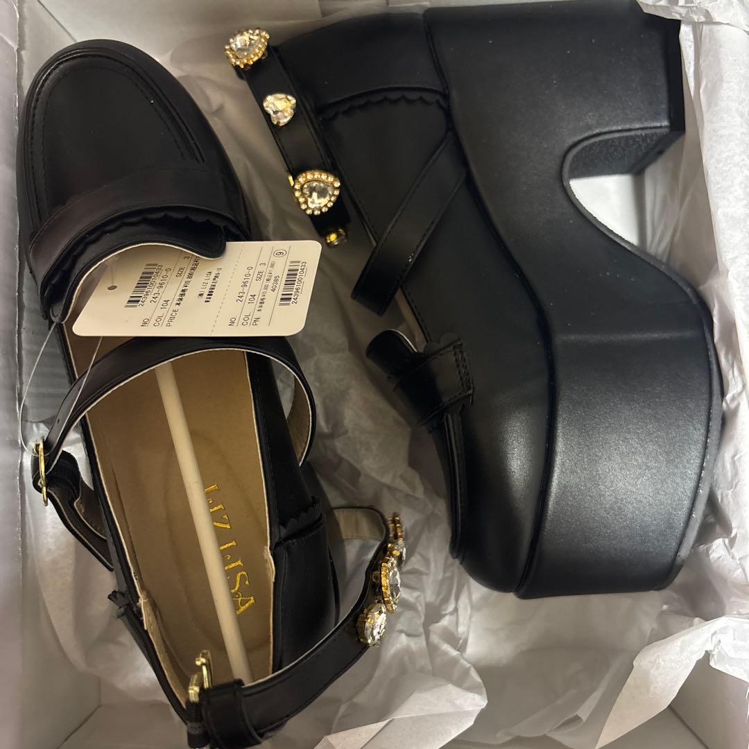 LIZLISA ハートビジュープラットフォームローファーL：ブラック（104）