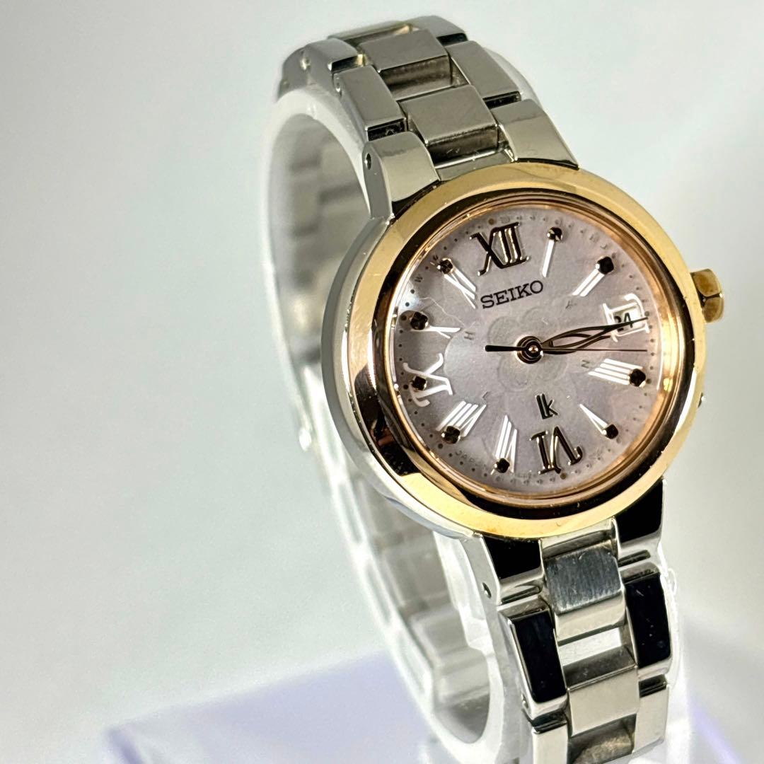 稼働 SEIKO ルキア レディース時計 電波ソーラー フラワー ラメ文字盤