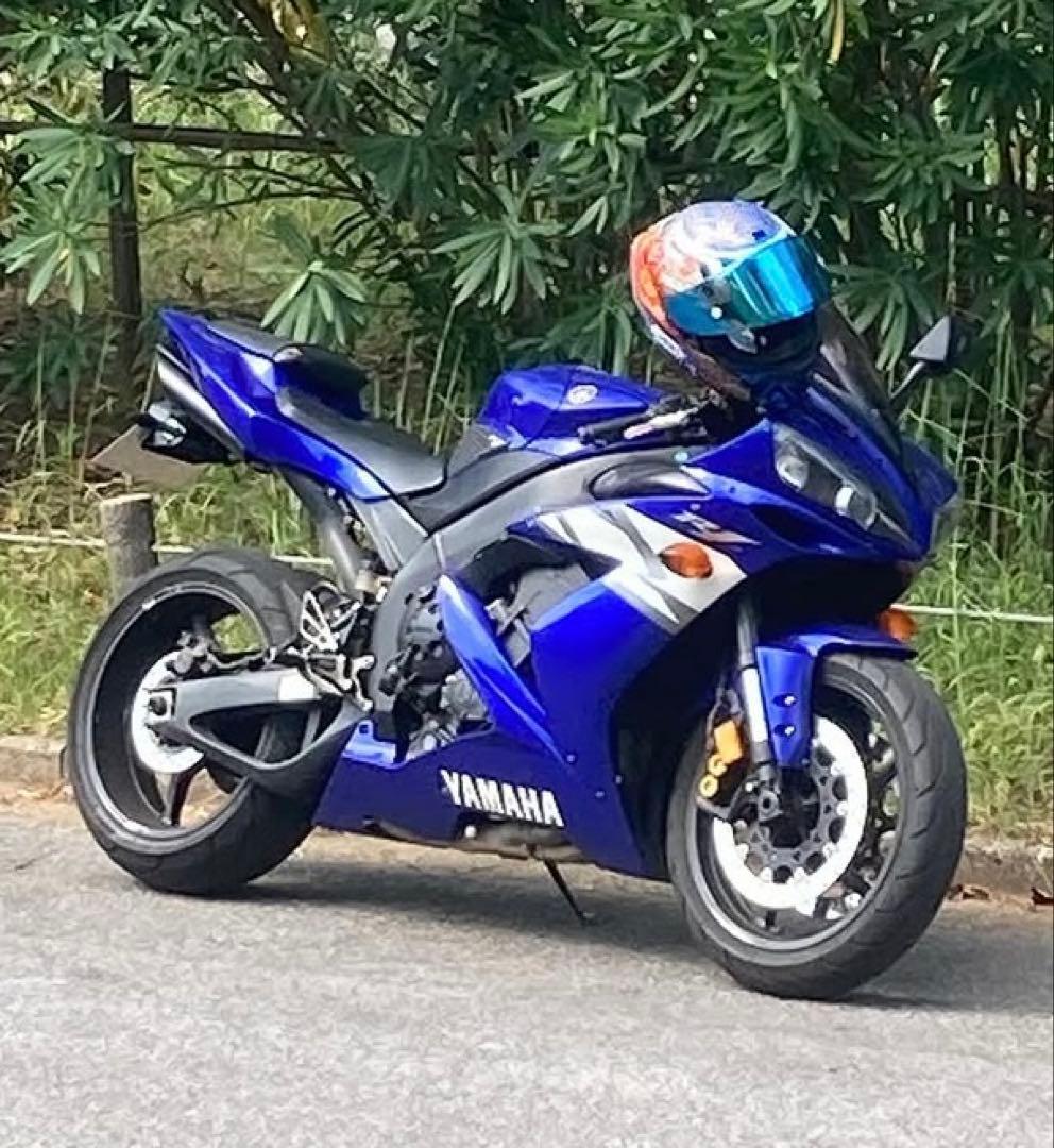 2004〜2006年5vy 4本出しマフラー