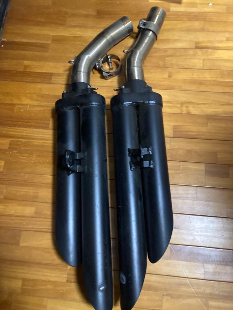 2004〜2006年5vy 4本出しマフラー