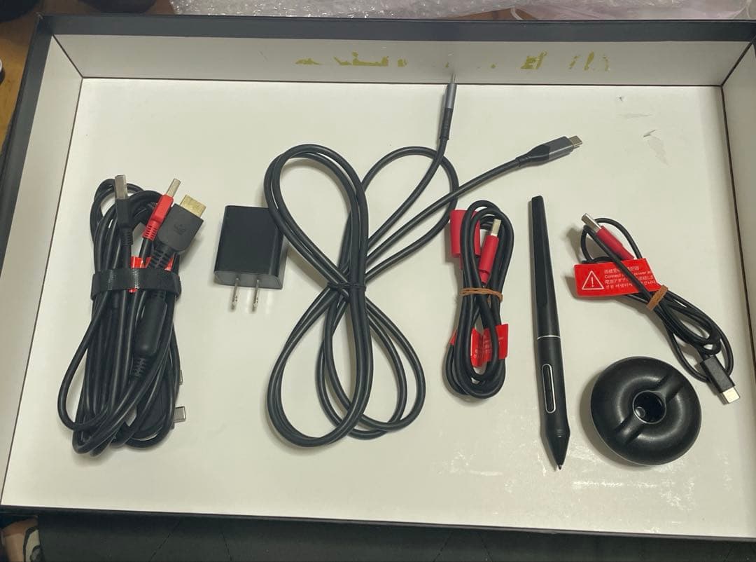 HUION KAMVAS Pro 16 Plus (4K) 本体　液タブ