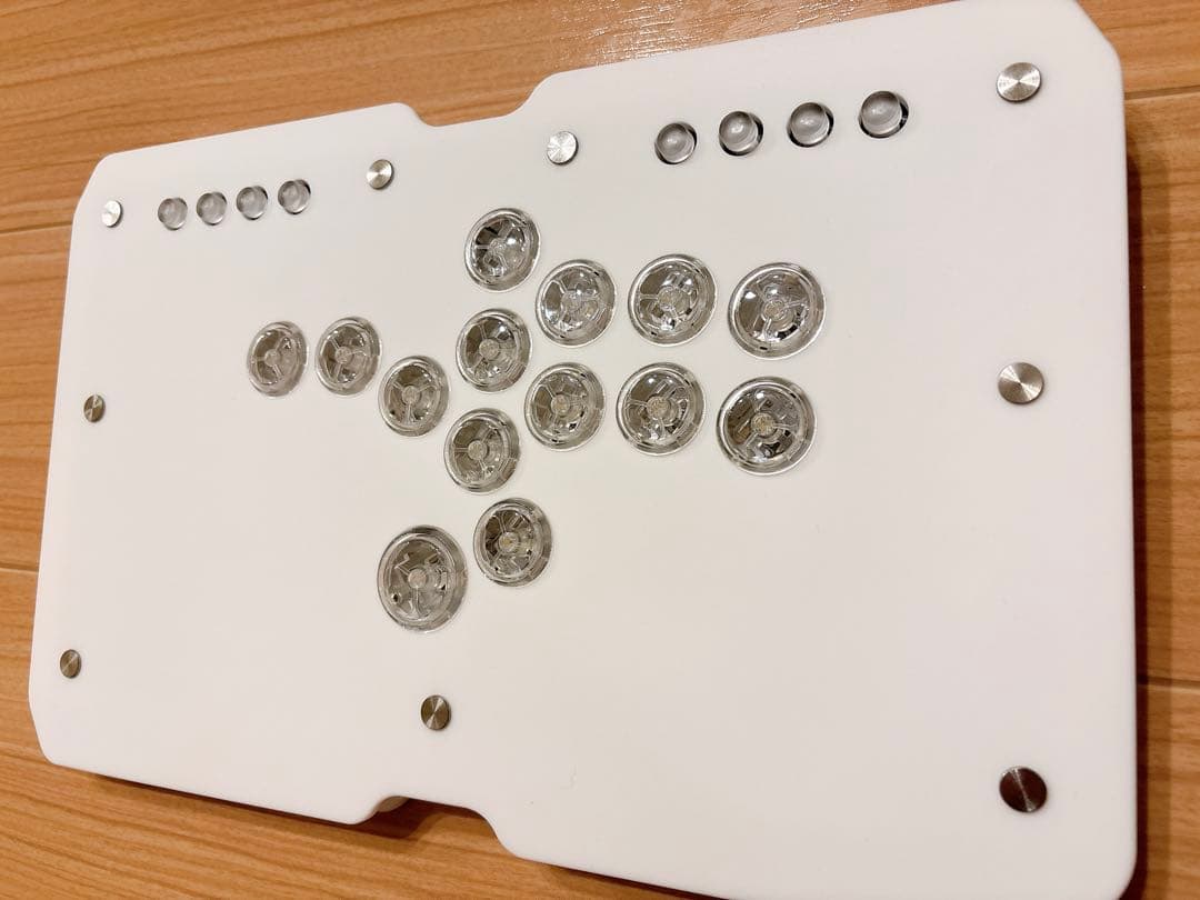 【ほぼ新品】PUNKWORKSHOP ULTRA BOXホワイト ボタン換装済み