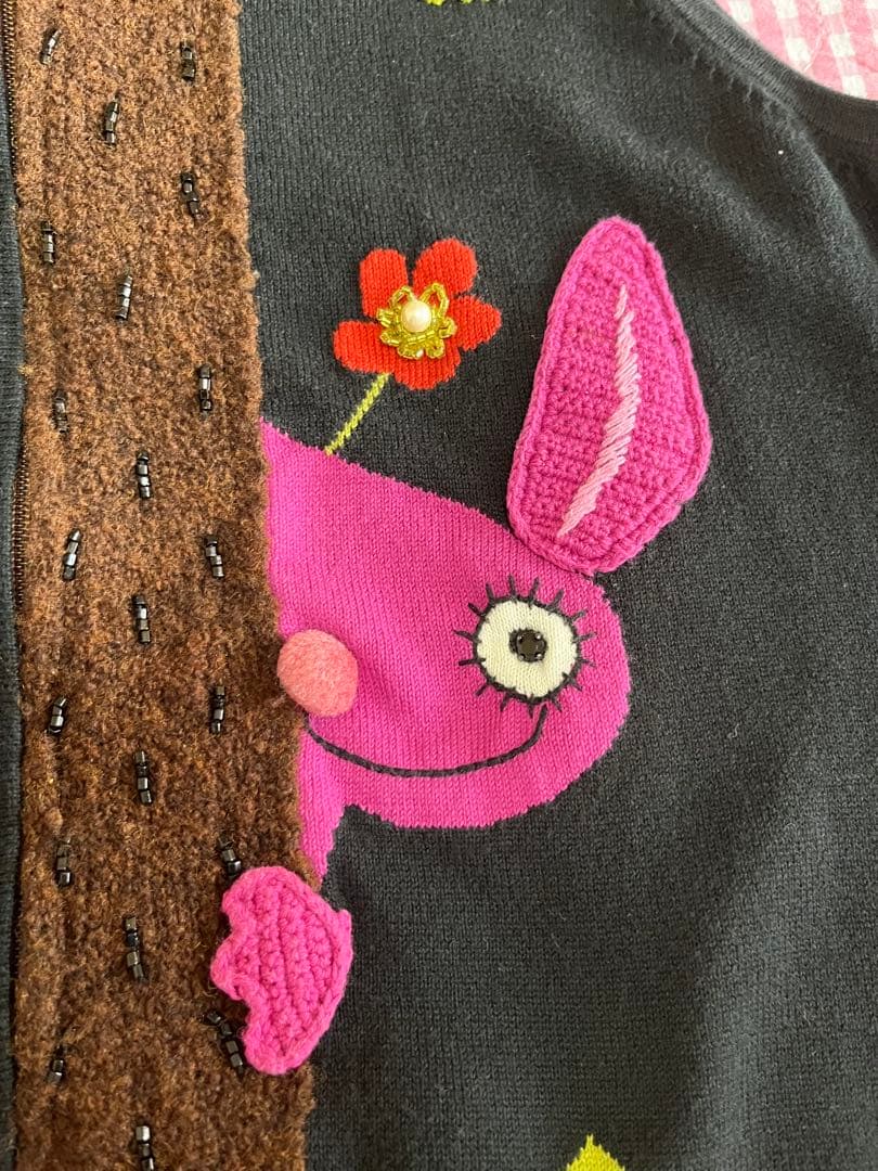 アルベロベロ　可愛いうさぎちゃんのニットベスト