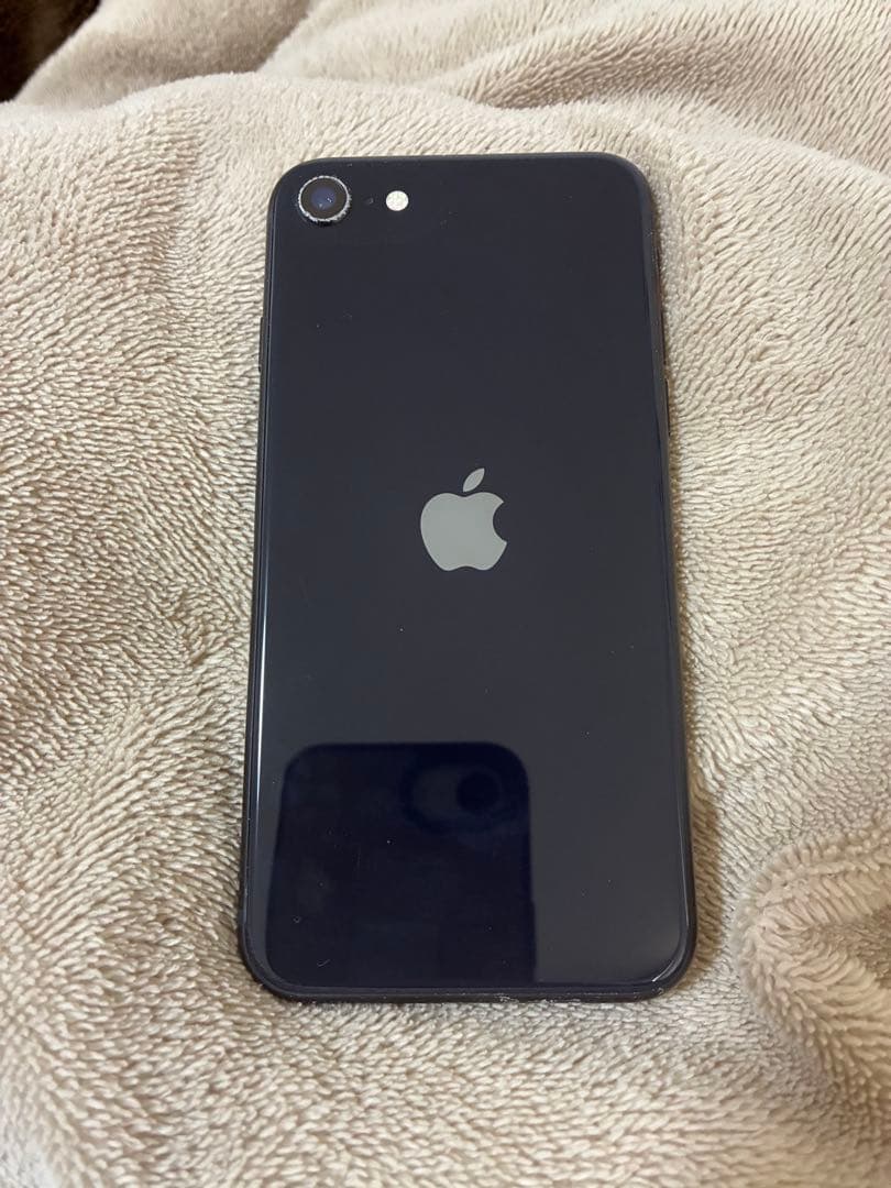 TK-surf.com 。Apple iPhone SE 第3世代本体