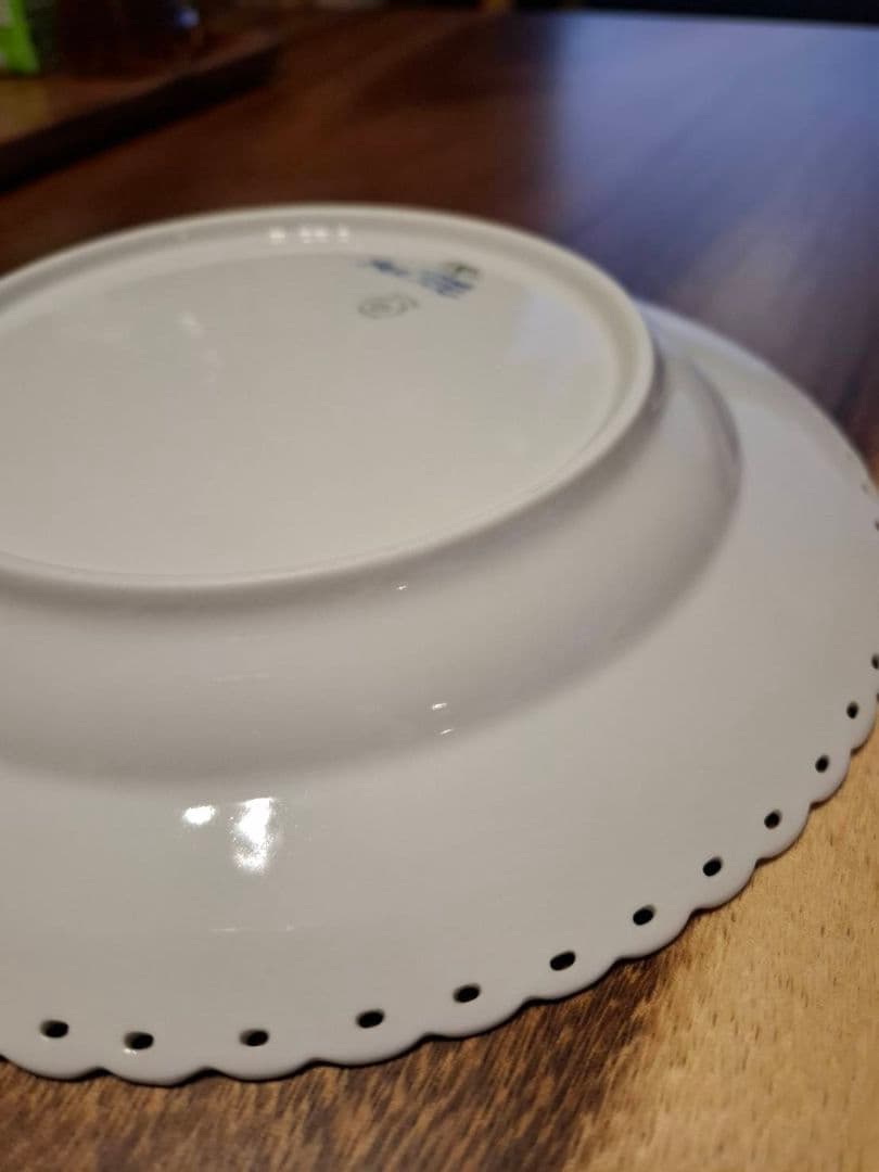 新品ロイヤルコペンハーゲン ブルーフルデッドフルレース1枚(約25cm)