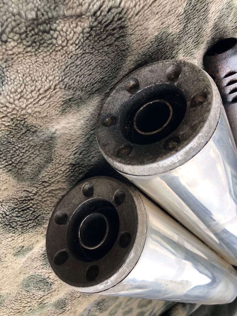 マグザム　SG17J OVERレーシング　ツインマフラー　2本出し