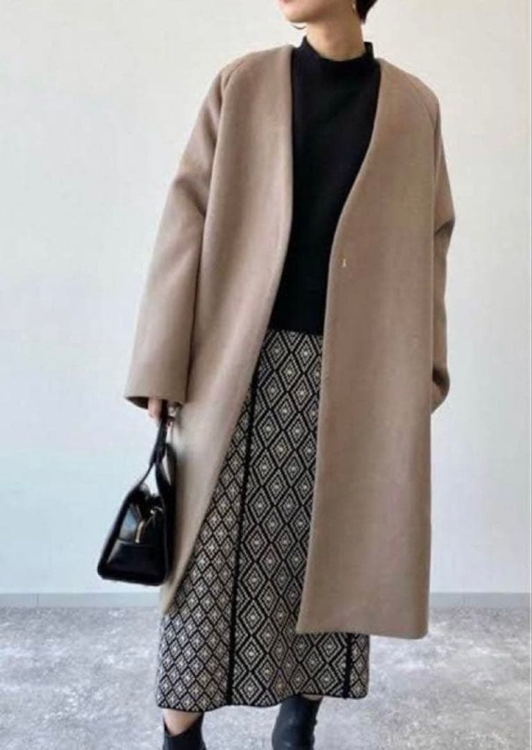 売り切り新品　JEANASIS ジーナシス　ショートビーバーノーカラーコート　F