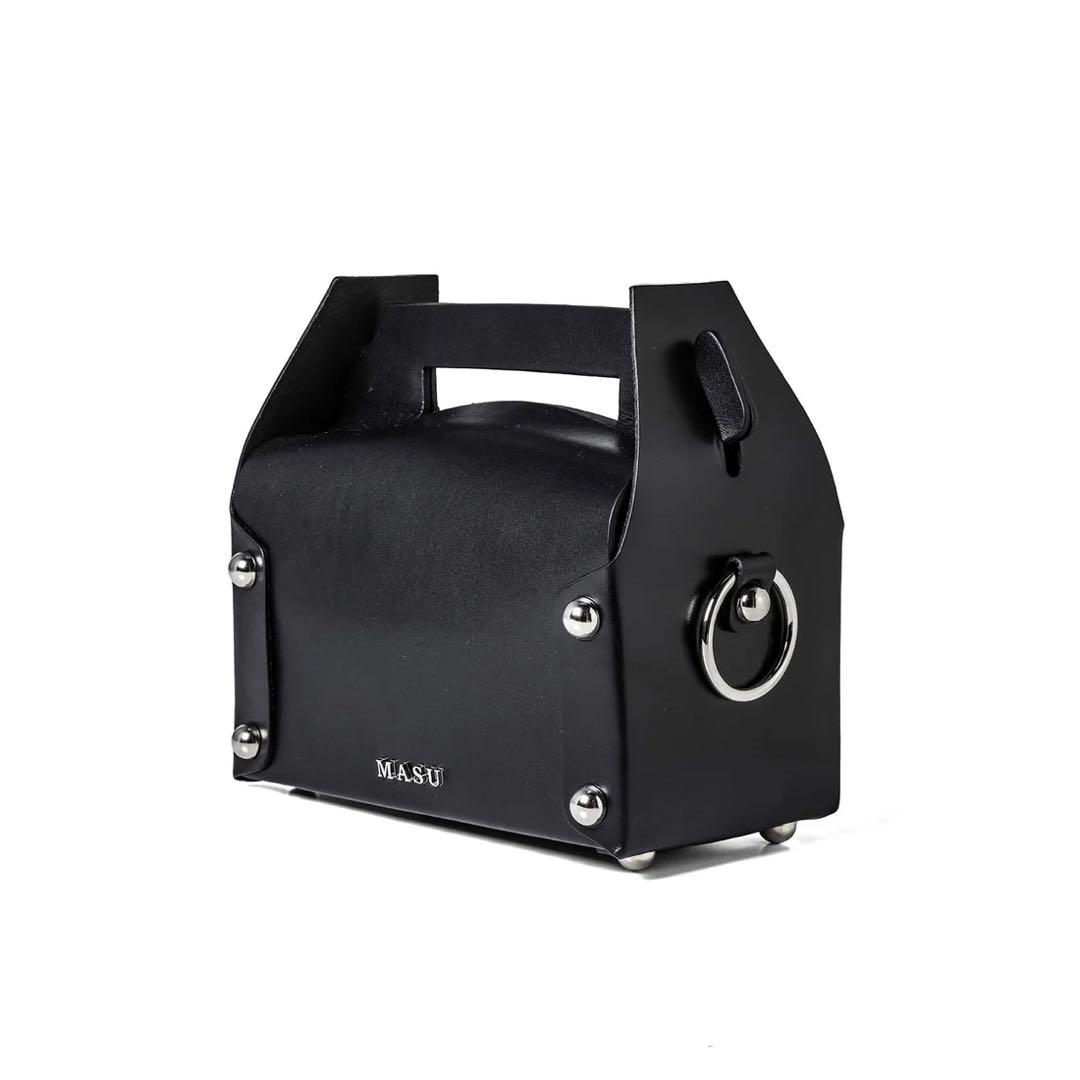あ*う様 バッグのみ　MASU 24aw LEATHER CAKE BAG 黒
