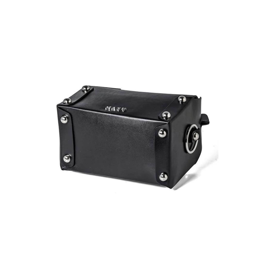 あ*う様 バッグのみ　MASU 24aw LEATHER CAKE BAG 黒