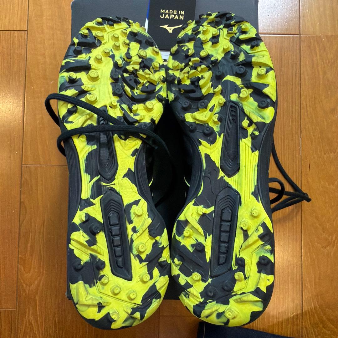 ミズノ　モレリアネオ　サラ　ベータ　TF 27.5