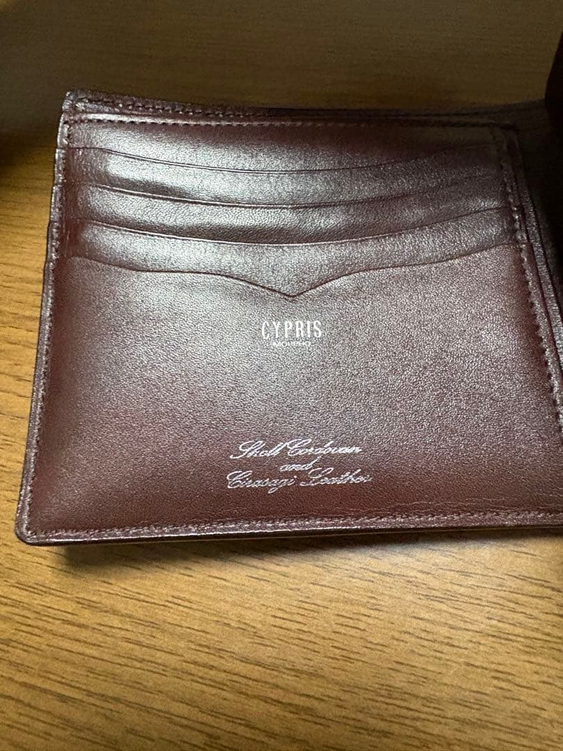 キプリス　コードバン×シラサギレザー　二つ折り財布