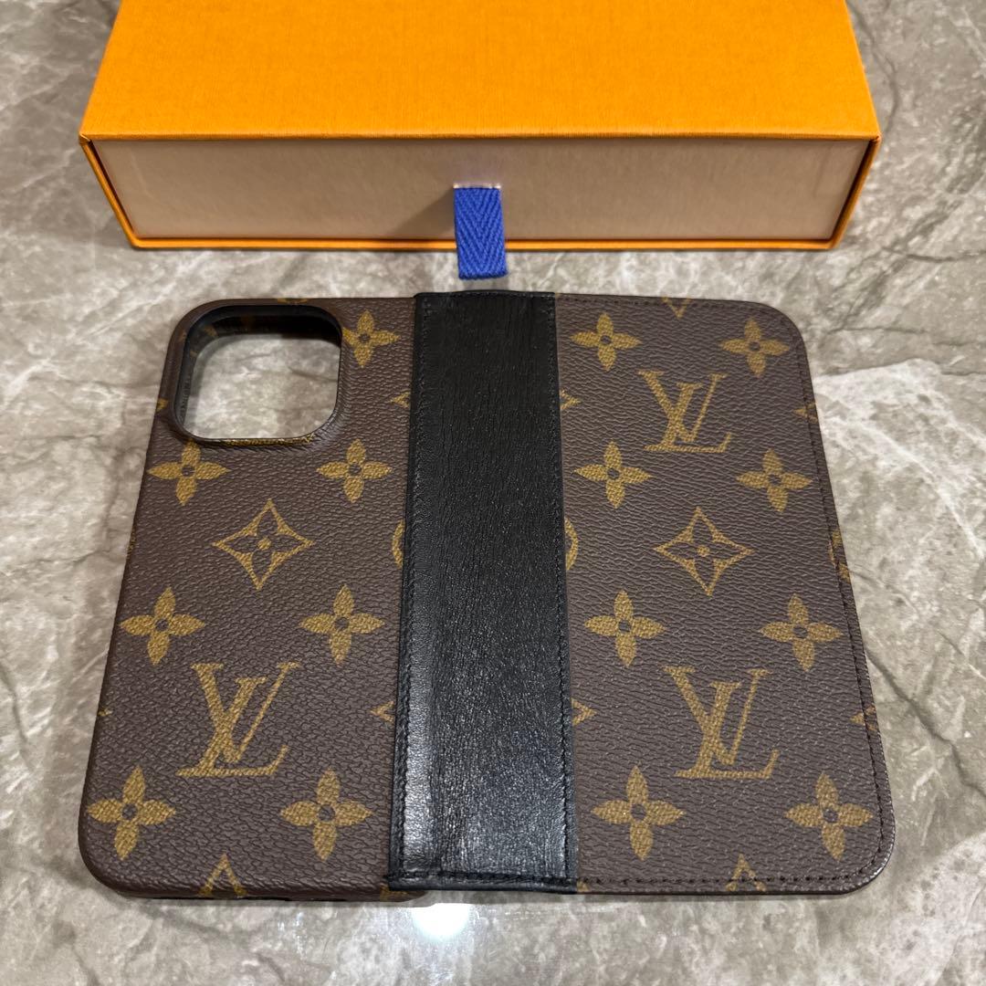 LOUIS VUITTON iPhone15proケース