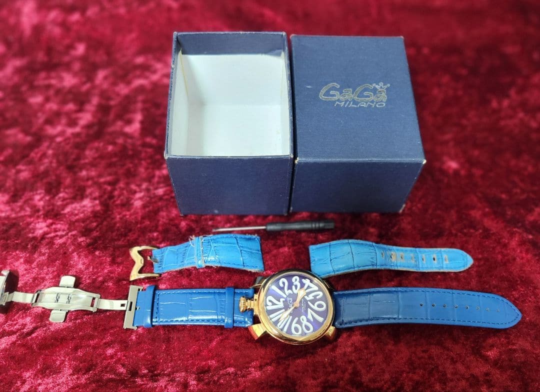 ガガミラノ腕時計100METRI BREVETTATO　MM48N.箱付き