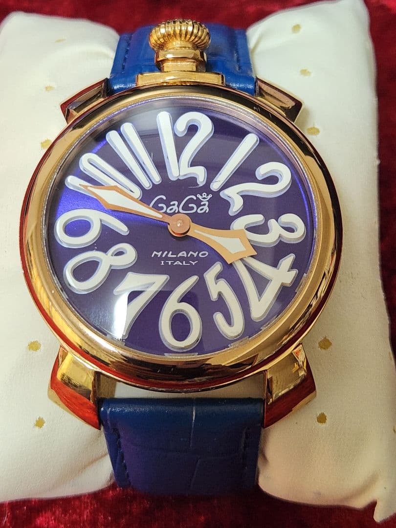 ガガミラノ腕時計100METRI BREVETTATO　MM48N.箱付き
