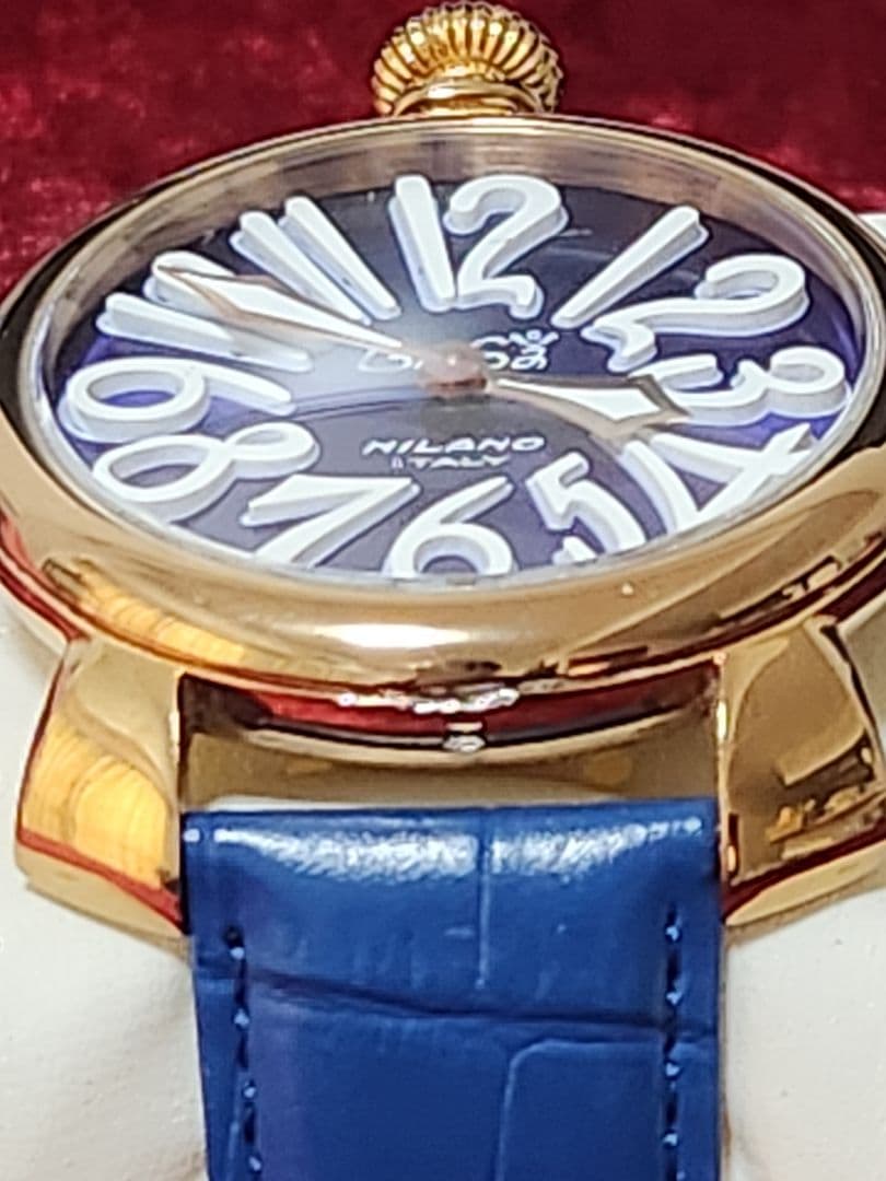 ガガミラノ腕時計100METRI BREVETTATO　MM48N.箱付き