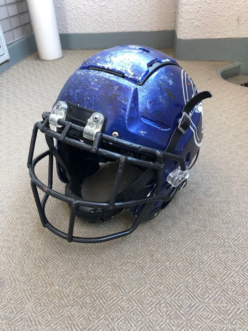 Schutt F7 ヘルメット