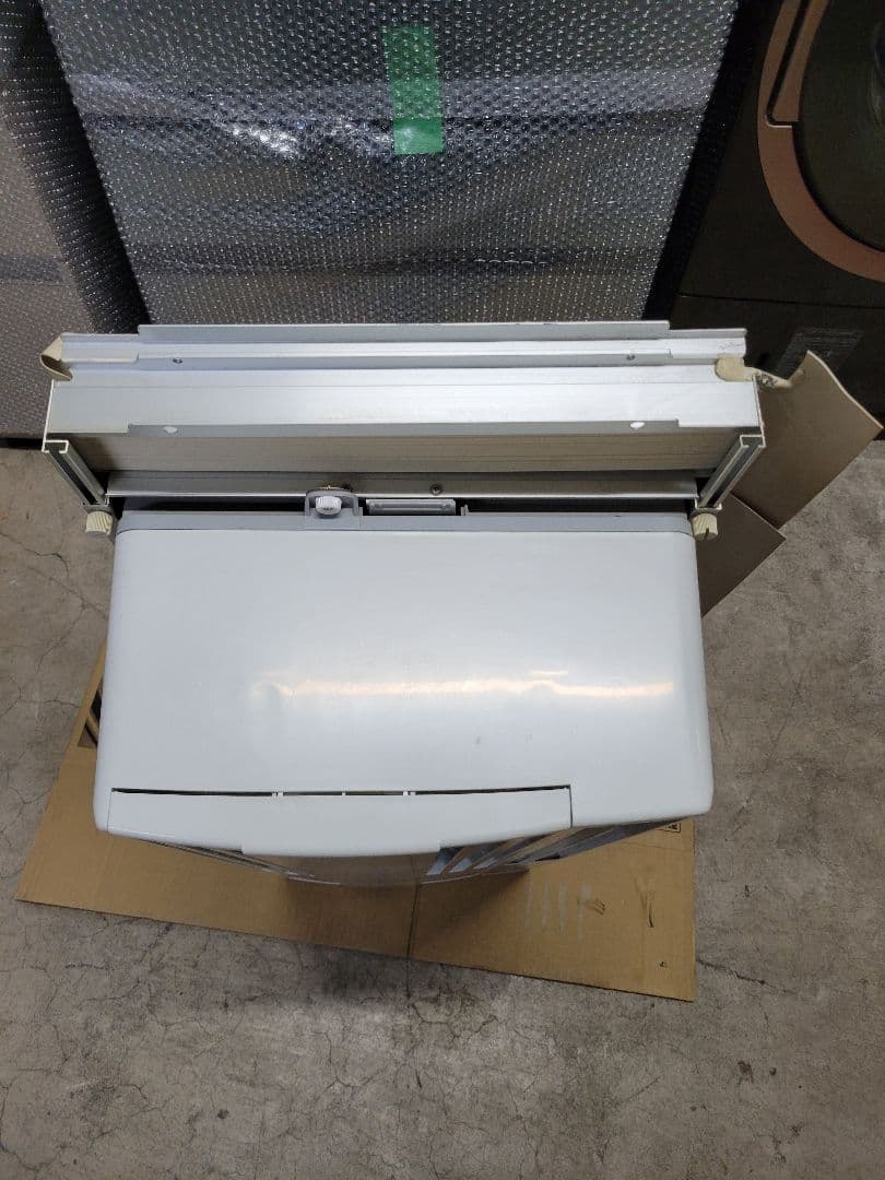 CORONA コロナ 2022年製 ルームエアコン CW-F1622R