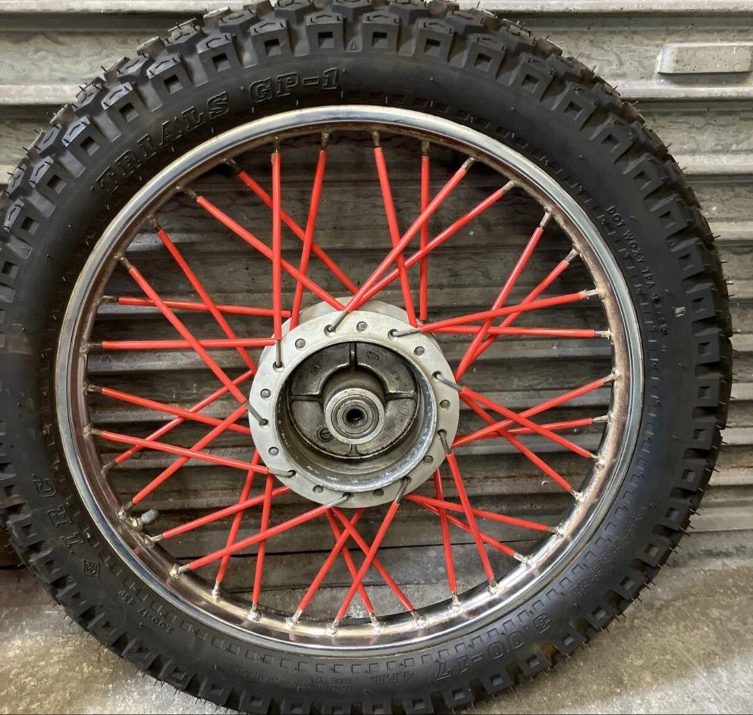 ★ホンダ　スーパーカブ　3.00-17 ブロックタイヤ付き★検索用　太足