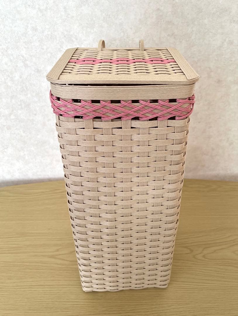 にょみ様用クラフトバンドで作ったバスケットかご