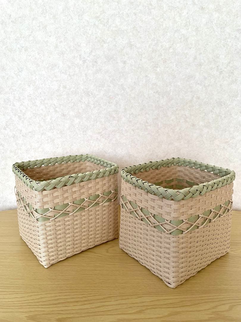 にょみ様用クラフトバンドで作ったバスケットかご