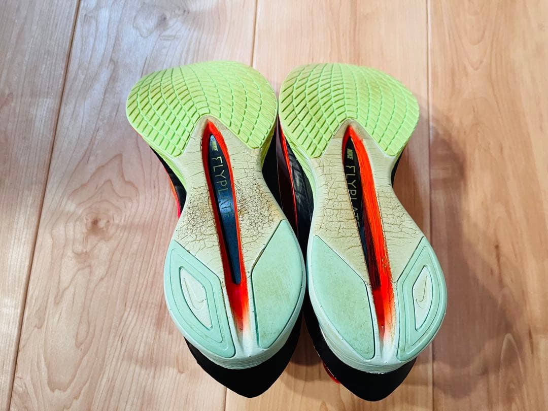 【当日または翌日発送】ナイキ ヴェイパーフライ4 27.5cm レッド