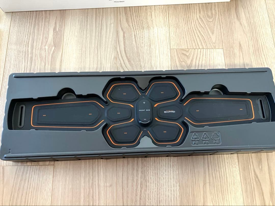 SIXPAD Abs Belt ＋ 純正品ジェルシート6枚入り×2個付き　MTG