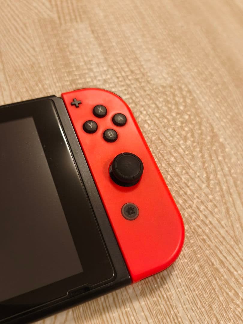 【おまけ多数】Nintendo Switchネオンブルー・ネオンレッドKABAA