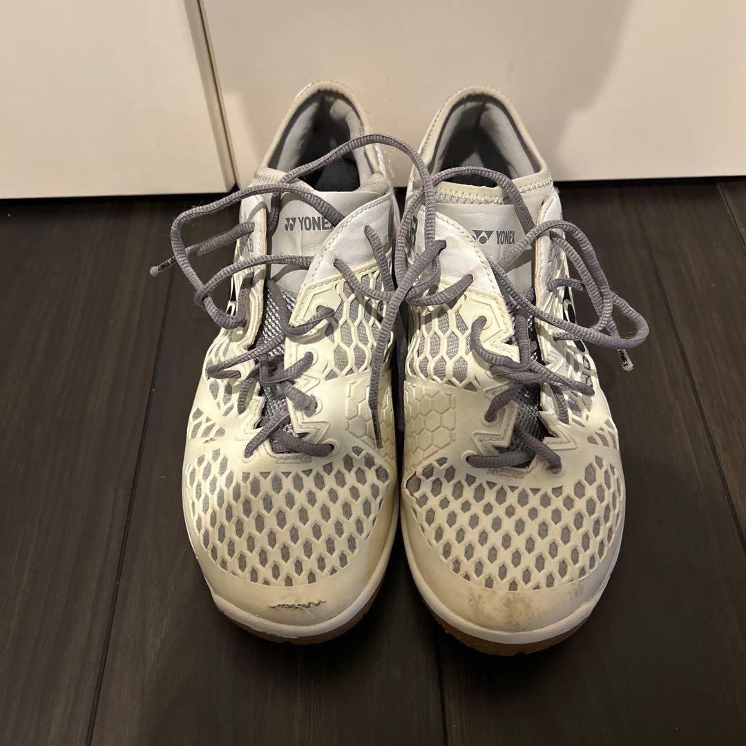 YONEX バドミントンシューズ ホワイト