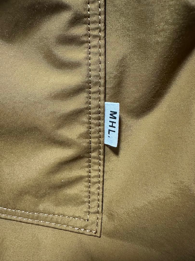 MHL 斜めがけバック（美品）