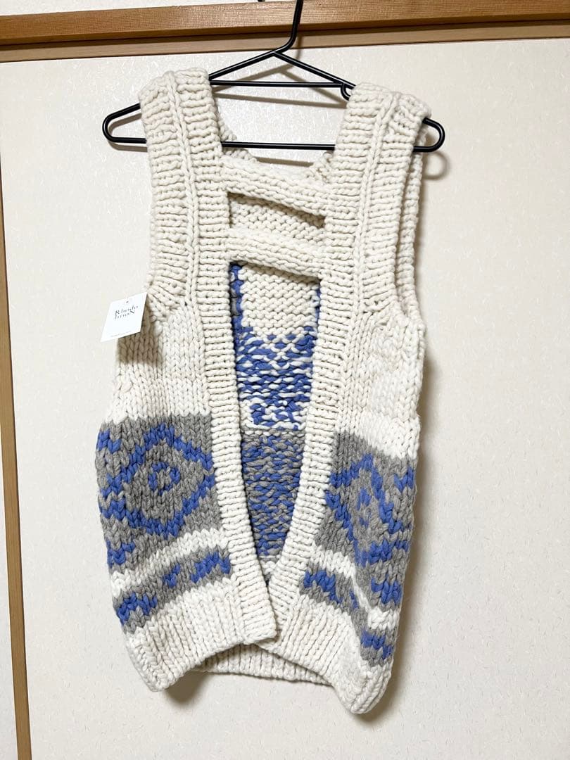 Rhodolirion エプロン ニットベスト ロドリリオン