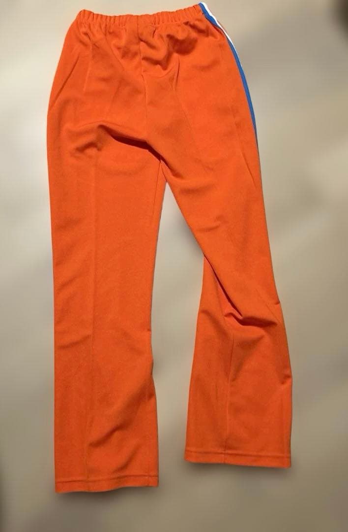 adidas ジャージセットアップ　上下　オレンジ　レディースSサイズ【未使用】