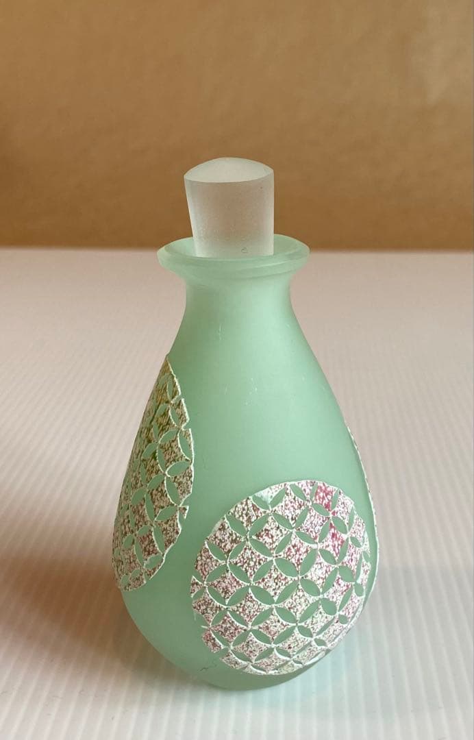 吹きガラス 蓋物 ( 振出 )