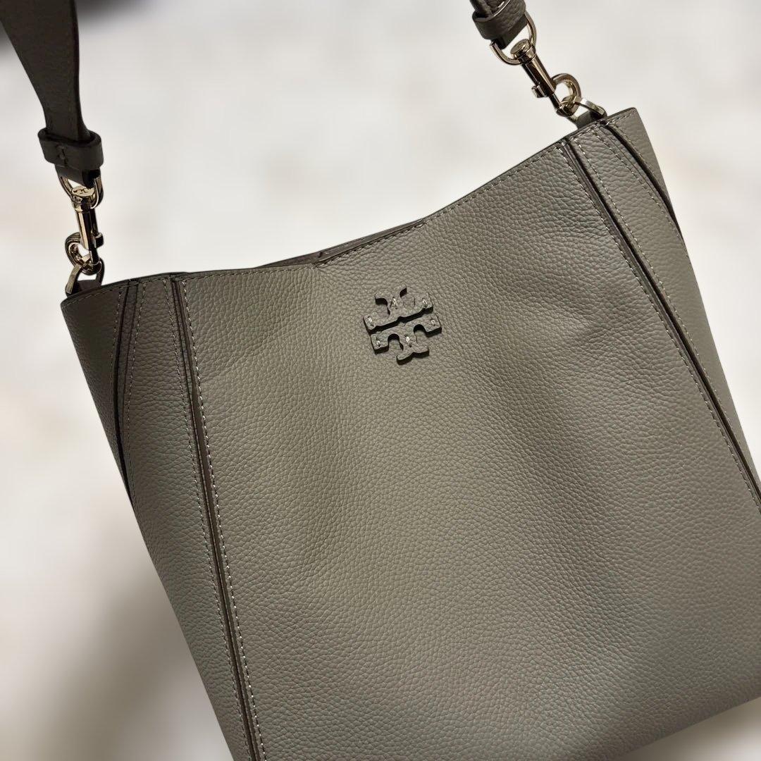 TORY BURCH トリーバーチ　トートバッグ　ハンドバッグ