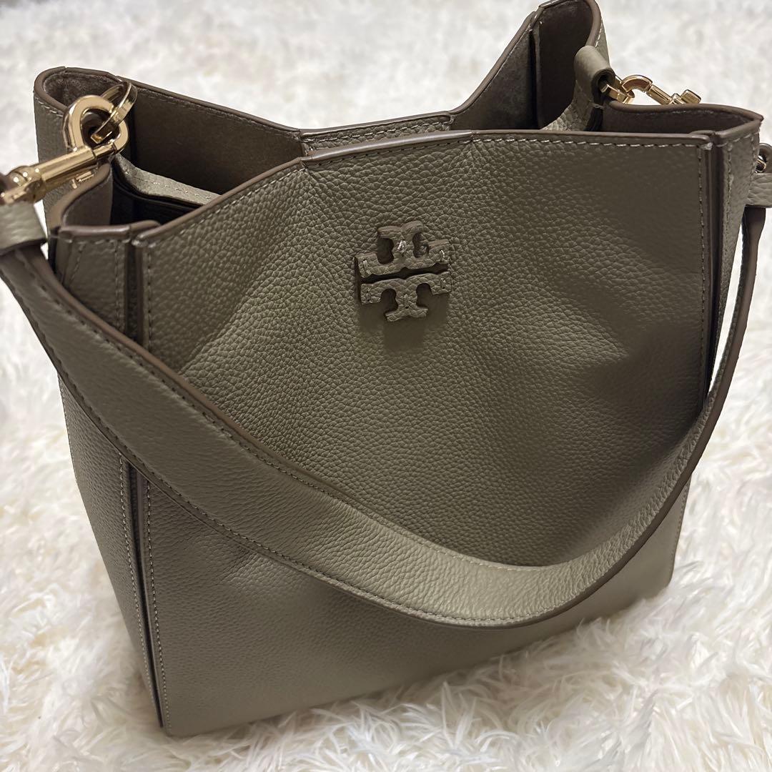 TORY BURCH トリーバーチ　トートバッグ　ハンドバッグ