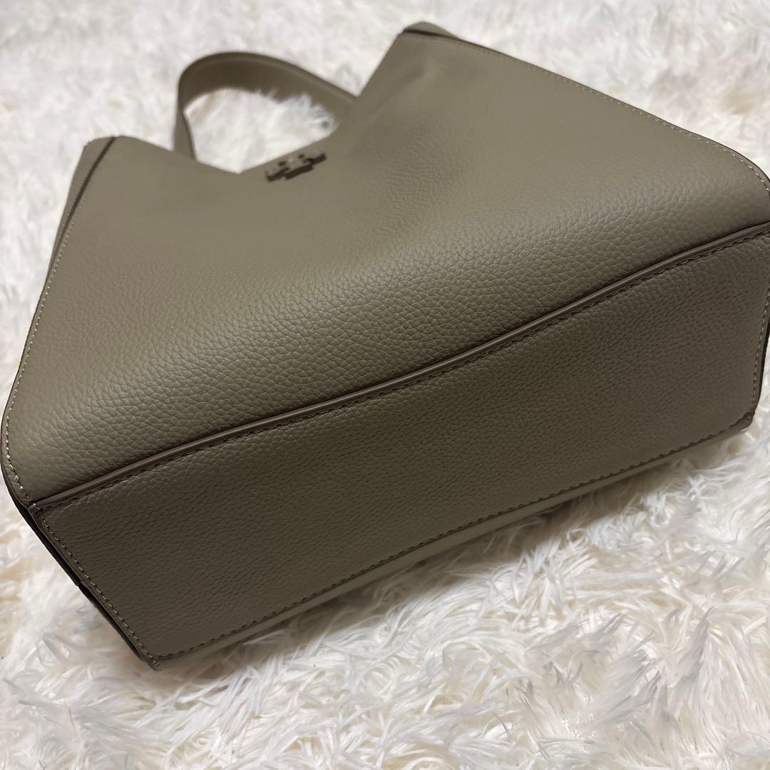 TORY BURCH トリーバーチ　トートバッグ　ハンドバッグ