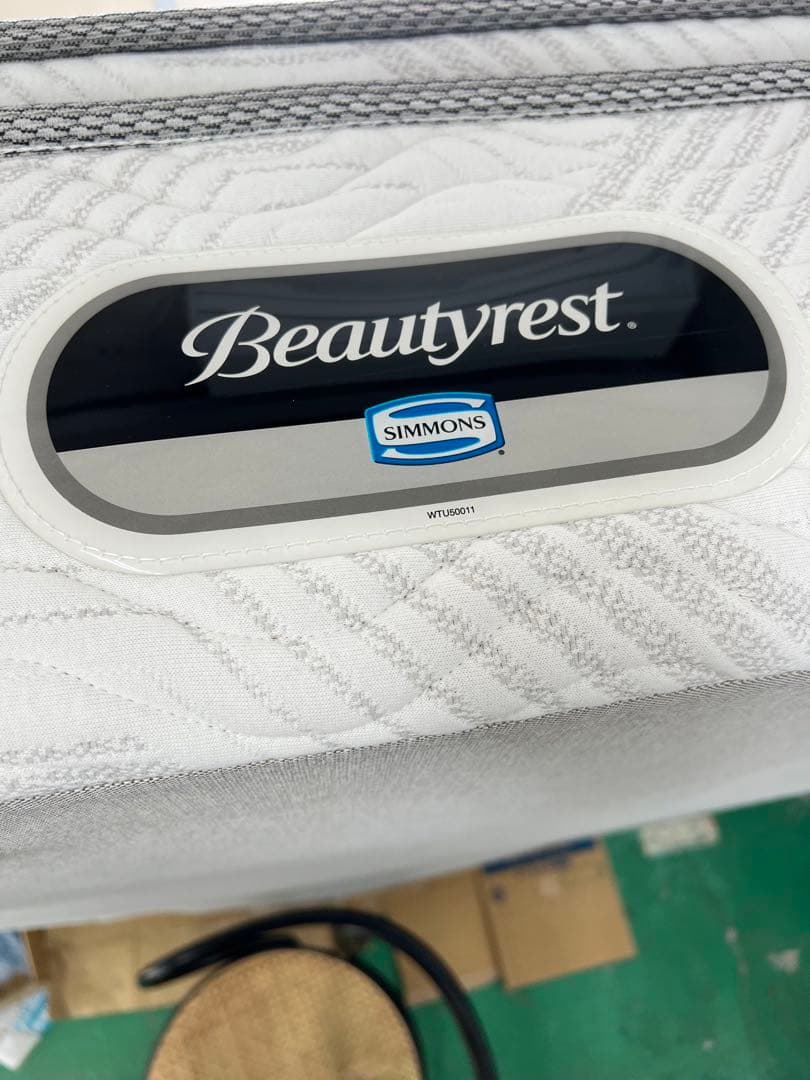 【美品】シモンズ　マットレス　ビューティレスト　WTU50011