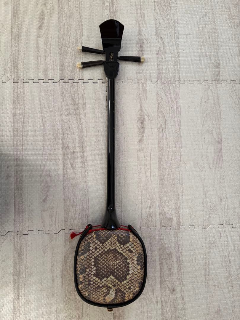 三線 本体 専用ハードケース付き　人口皮