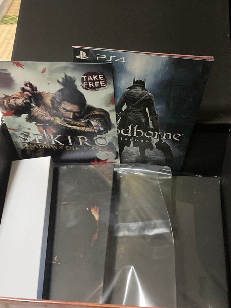 限定版 Dark Souls III Estus Flask Edition