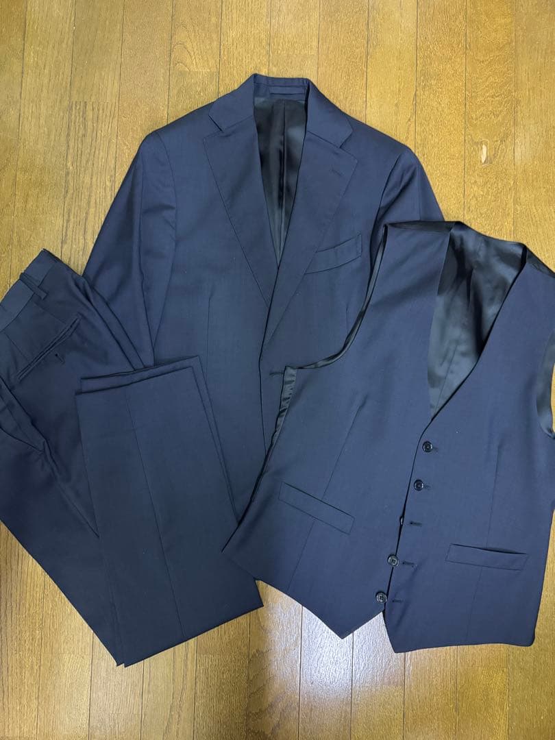 LARDINI サイズ44 ネイビー スーツ