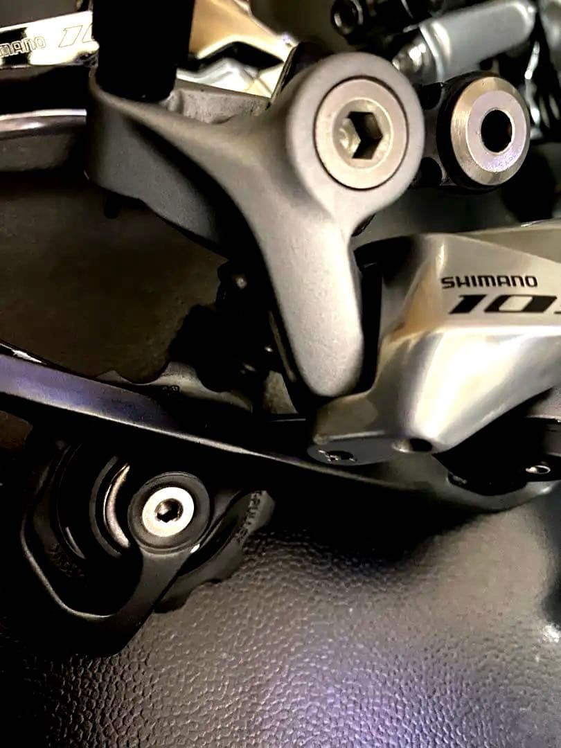 廃盤 R7000 シルバー 4点SET