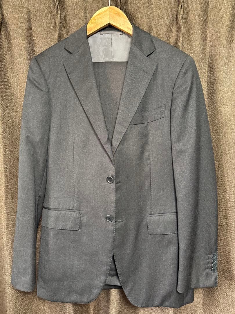 m*2様 BEAMS F ダークグレー スーツ 46 (8R)