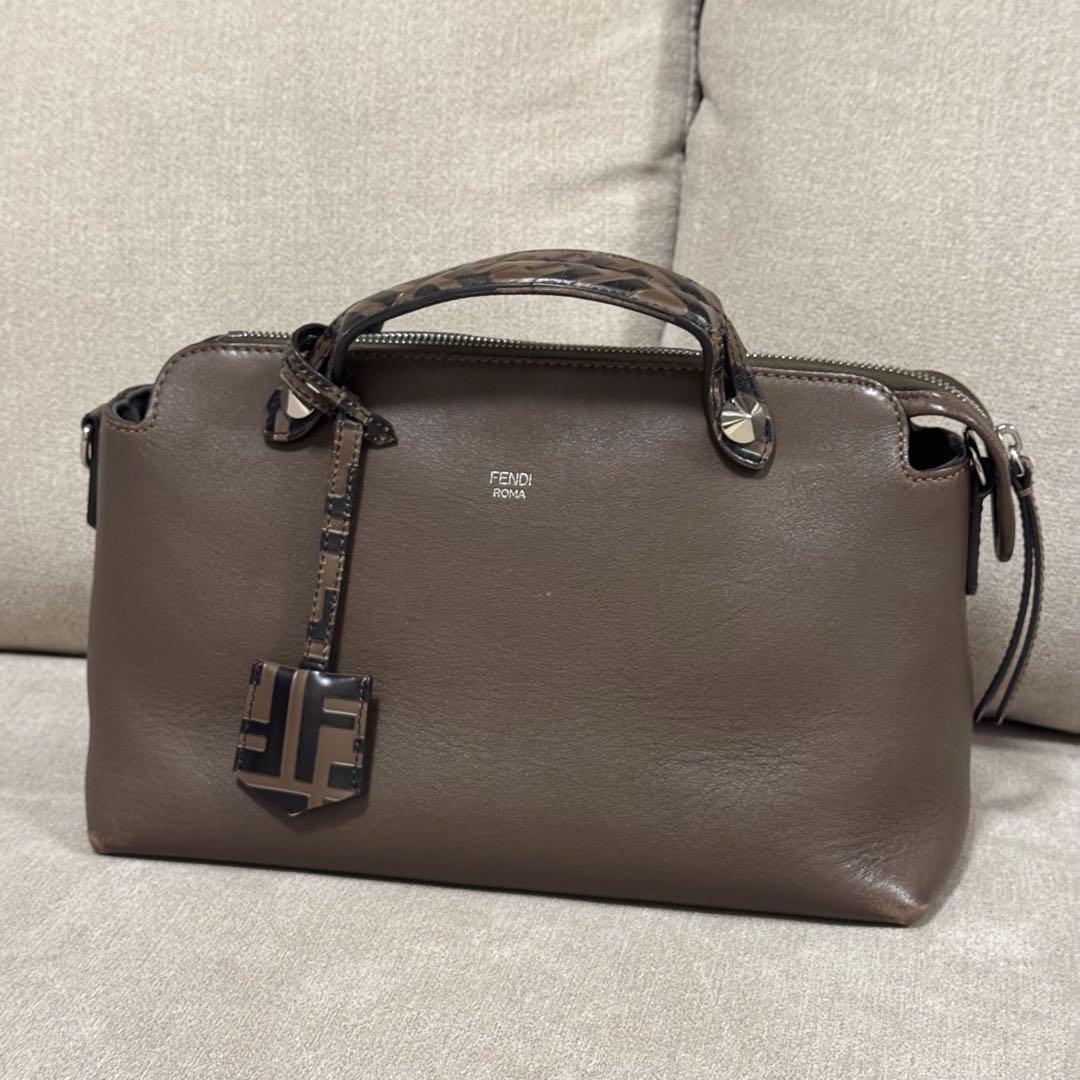 【美品】FENDI バイザウェイ　ミディアム　2way