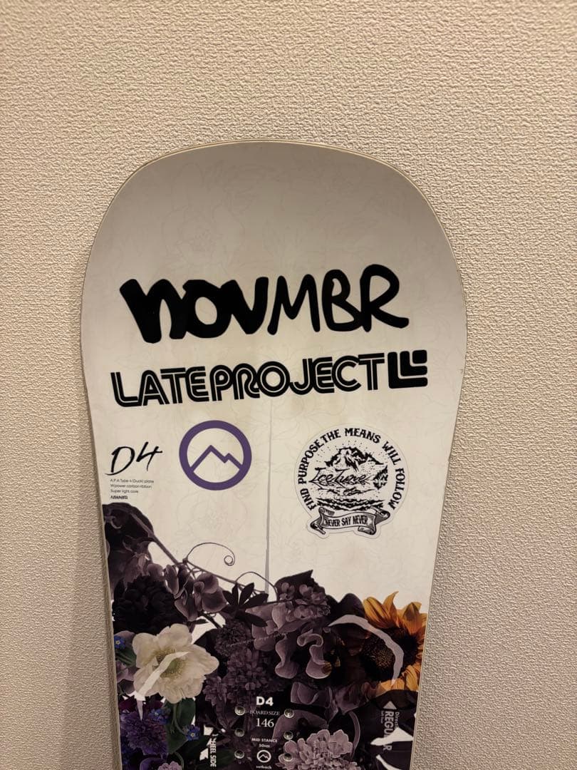 NOVEMBER ノベンバー D4 22-23モデル 146cm
