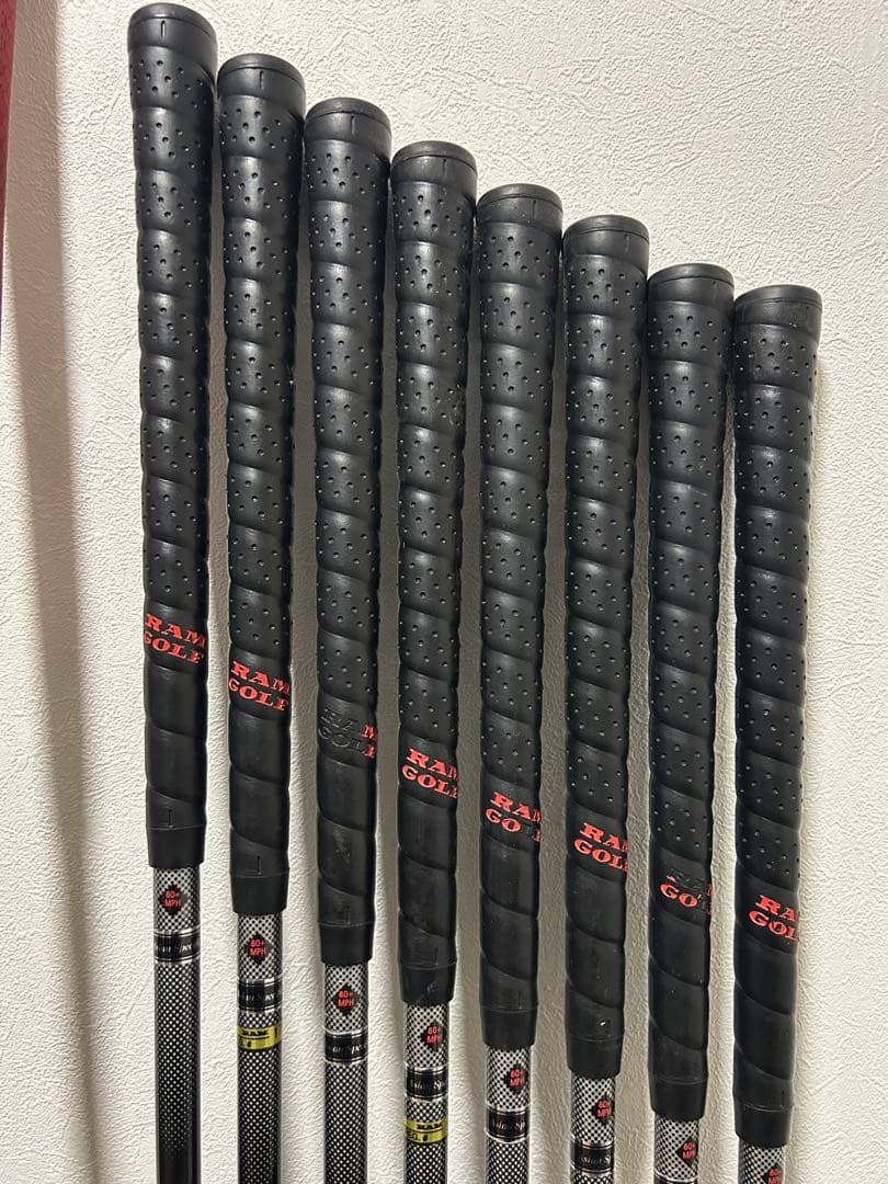 【大人気】ゴルフクラブセット　希少バーバリーキャディバッグ　大手メーカークラブ